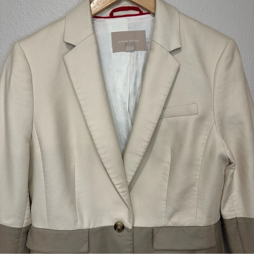 Banana Republic Two-Tone Women's Blazer